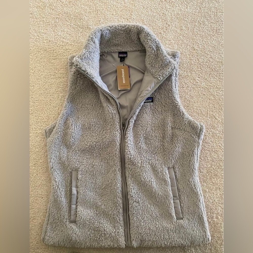 NEW WITH TAGS UNWORN PATAGONIA WOMEN’S VEST
